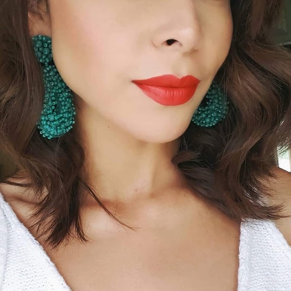 Green Beaded Earrings - Picture 5 of 8